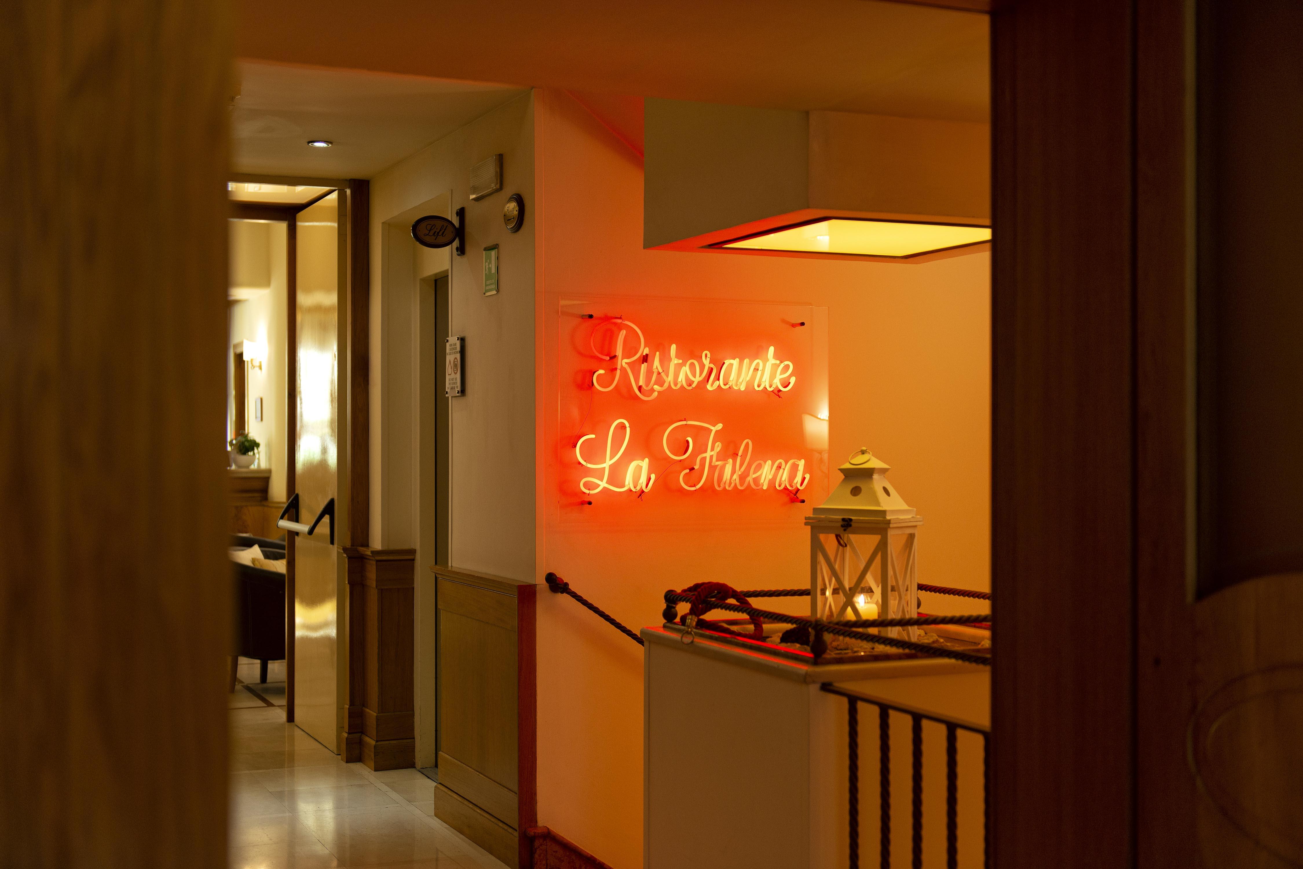 Grand Europa & Restaurant Hotel 3*